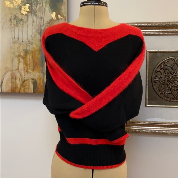 Neiman Marcus Long Sleeve Sweater - Picture 6 of 7